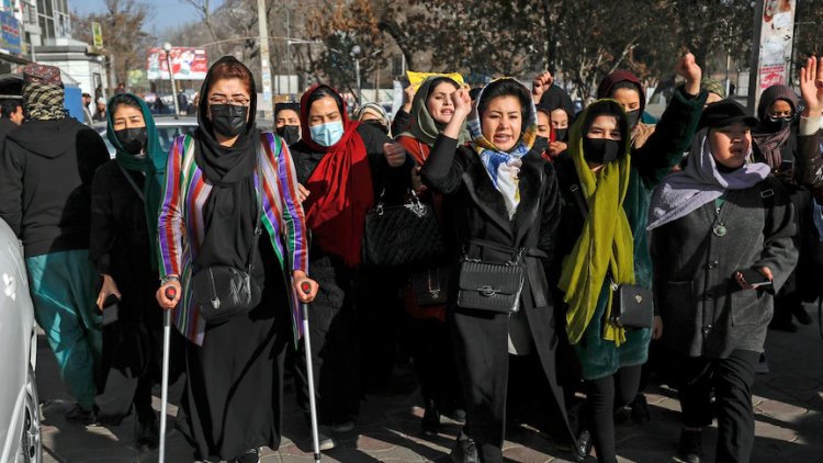 Afghanistan: Larangan wanita bekerja, kumpulan bantuan kemanusiaan gantung operasi