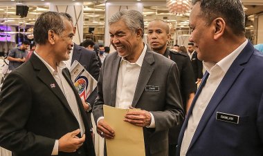 Mesyuarat Penyelarasan antara Menteri KKDW dan Exco Exco Luar Bandar (KKDW)