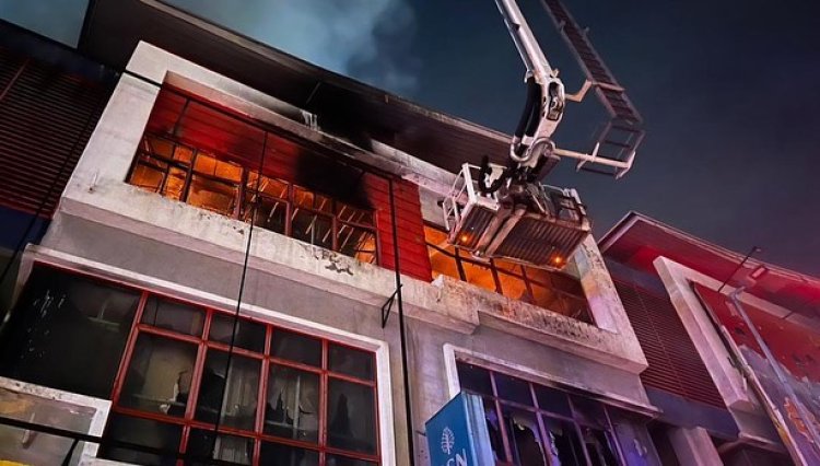 Wisma Jakel terbakar lagi