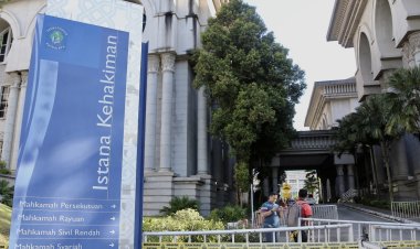 Persidangan kes Dato’ Sri Mohd Najib Bin Abdul Razak Lawan Pendakwa Raya
