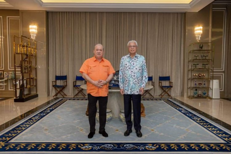 Ismail Sabri mengadap Sultan Johor