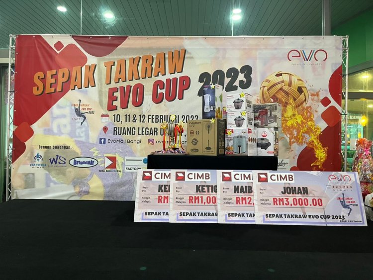 Pasukan Awan Merah bertemu Kerinchi Club bagi merebut Piala Sepak Takraw Evo