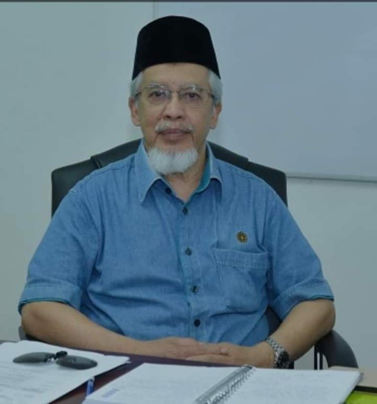 Bekas Rektor UIA, Kamal Hassan meninggal dunia
