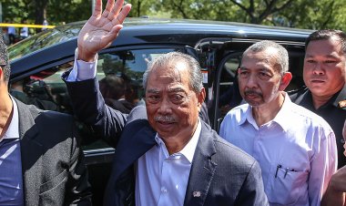 Muhyiddin berdepan pertuduhan salah guna kuasa, pengubahan wang haram
