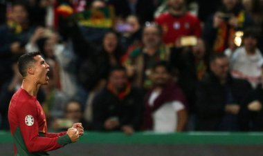 Ronaldo ledak dua gol,  lakar rekod dunia penampilan antarabangsa terbanyak