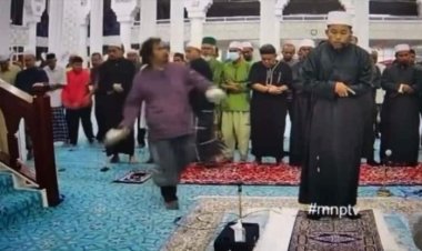 Imam nyaris ditampar dengan selipar ketika solat Subuh