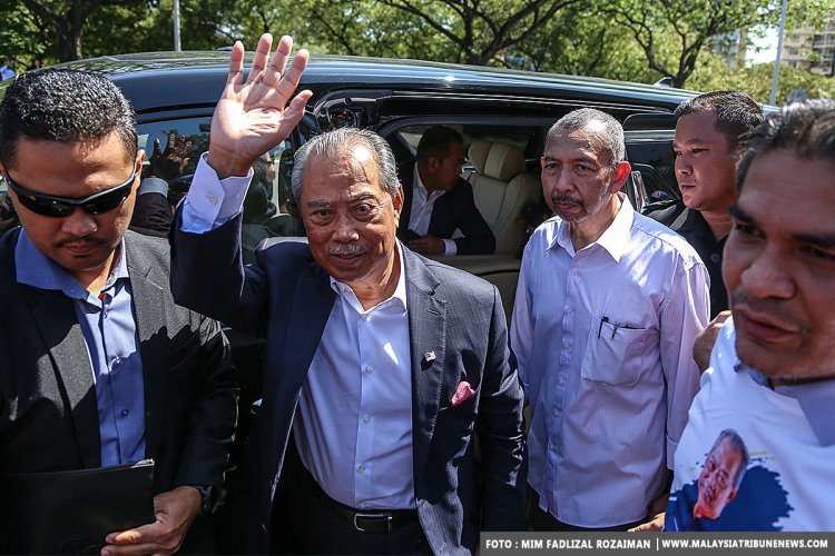 Muhyiddin dijangka ditahan, didakwa di mahkamah esok