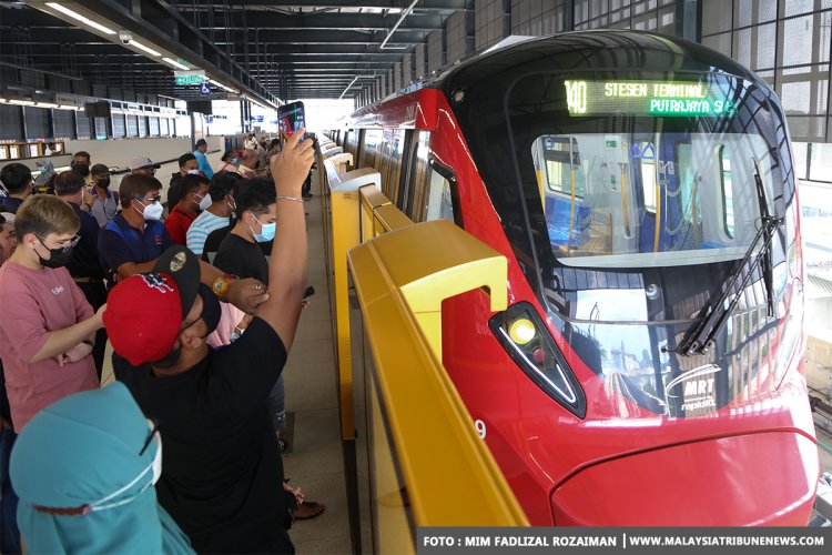 [VIDEO] MRT Laluan Putrajaya mampu kurangkan kesesakan lebuhraya ke ibu kota